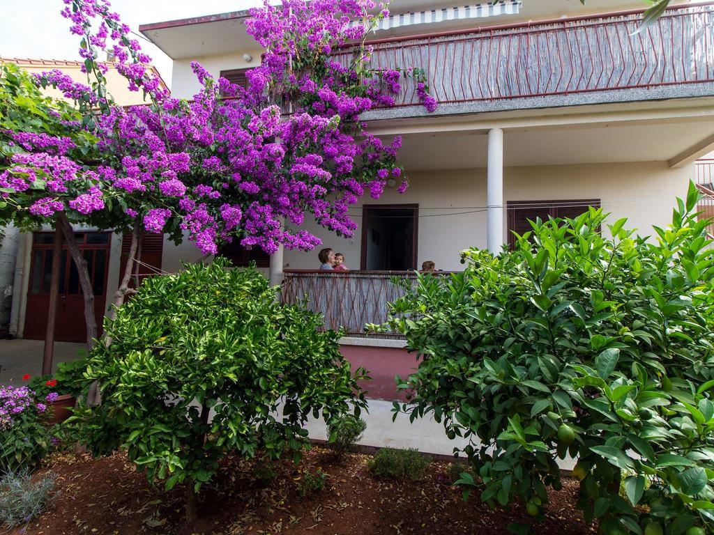 Apartman Borna *