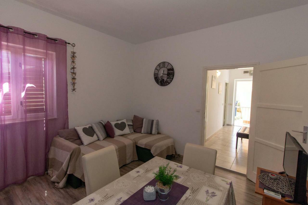 Apartment Borna *